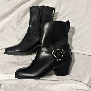 Lulu's Black Heeled Boots